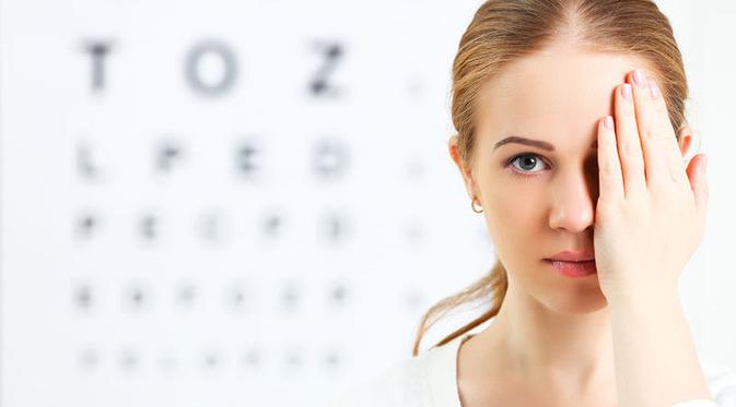 Stop Kebiasaan Buruk yang Bisa Merusak Kesehatan Mata